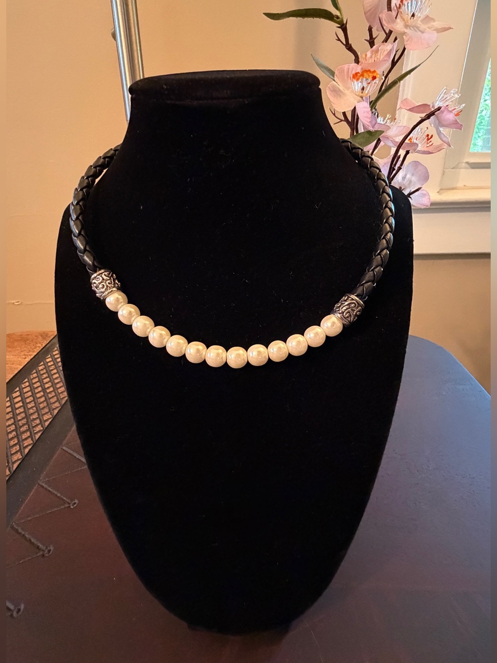 🐼 Elegant Black Braided Leather Necklace with Faux Pearl Accent #0182